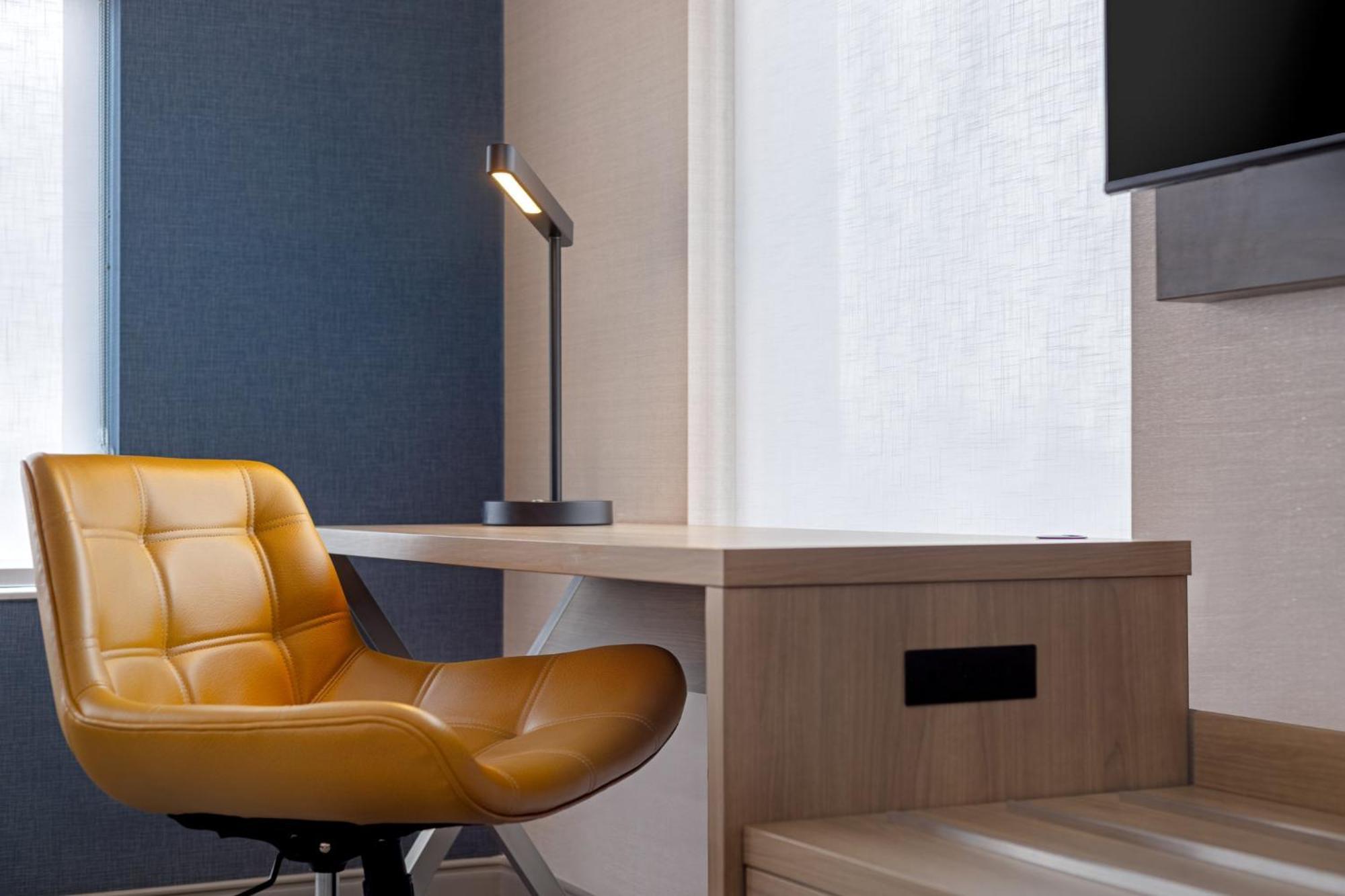 Holiday Inn Express & Suites St Thomas Saint Thomas Esterno foto